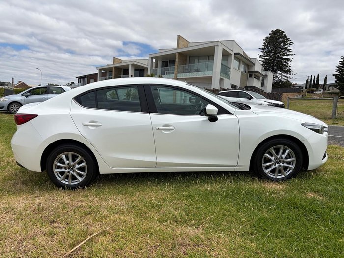 2018 Mazda 3 Maxx Sport