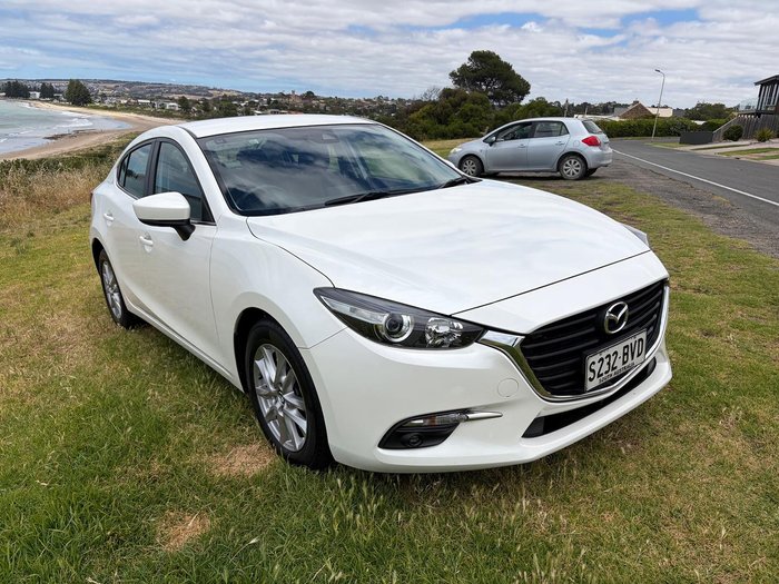 2018 Mazda 3 Maxx Sport