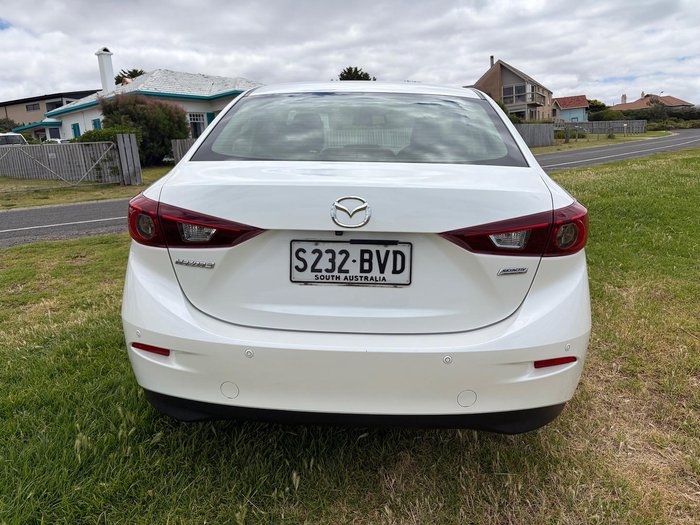 2018 Mazda 3 Maxx Sport