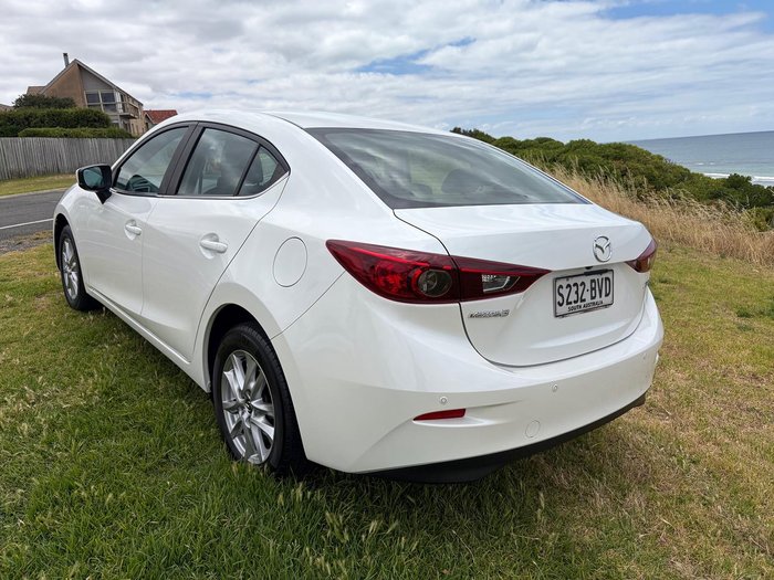 2018 Mazda 3 Maxx Sport