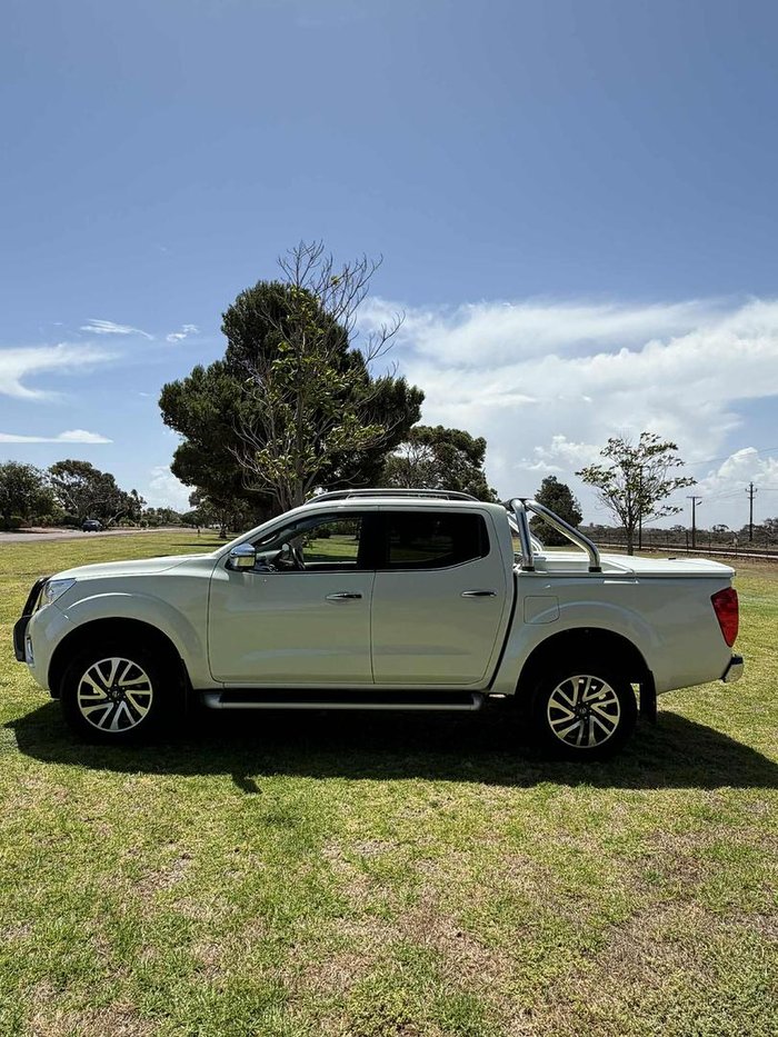 2019 Nissan Navara ST-X