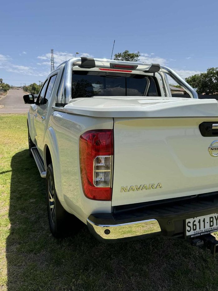 2019 Nissan Navara ST-X