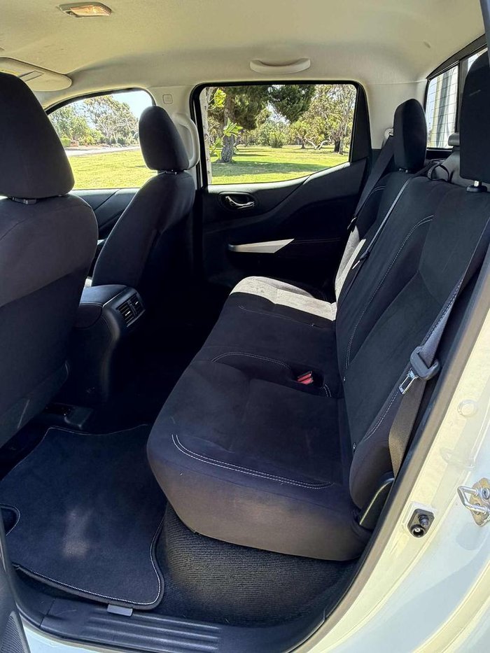 2019 Nissan Navara ST-X