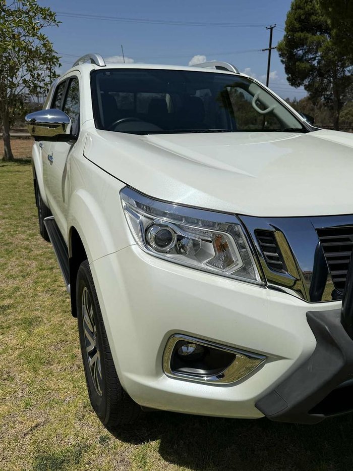2019 Nissan Navara ST-X