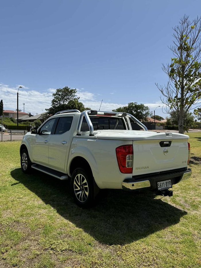 2019 Nissan Navara ST-X