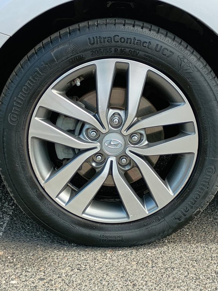 2017 Hyundai i30 Active PD MY18 Platinum Silver