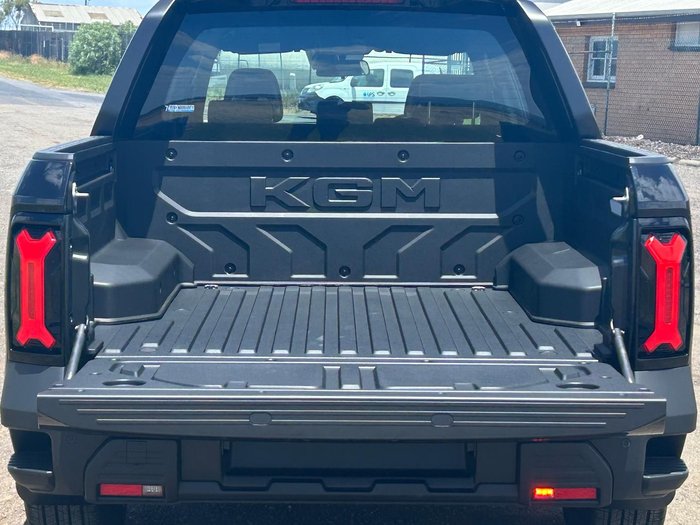 2025 KGM Musso EV 2WD Black Edge