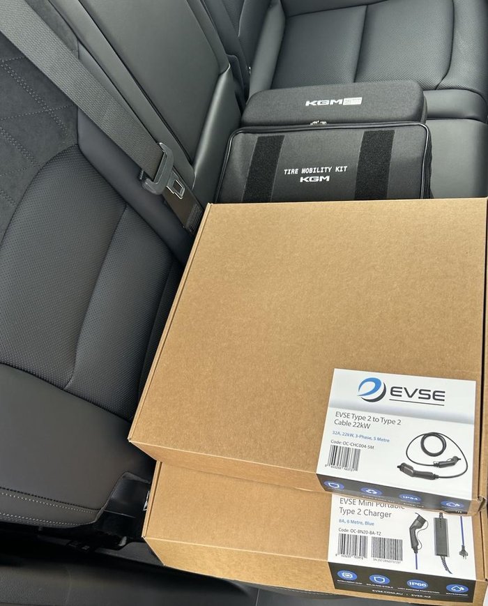 2025 KGM Musso EV 2WD Black Edge