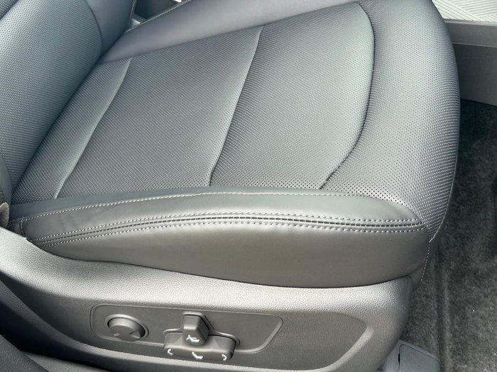 2025 KGM Musso EV 2WD Black Edge