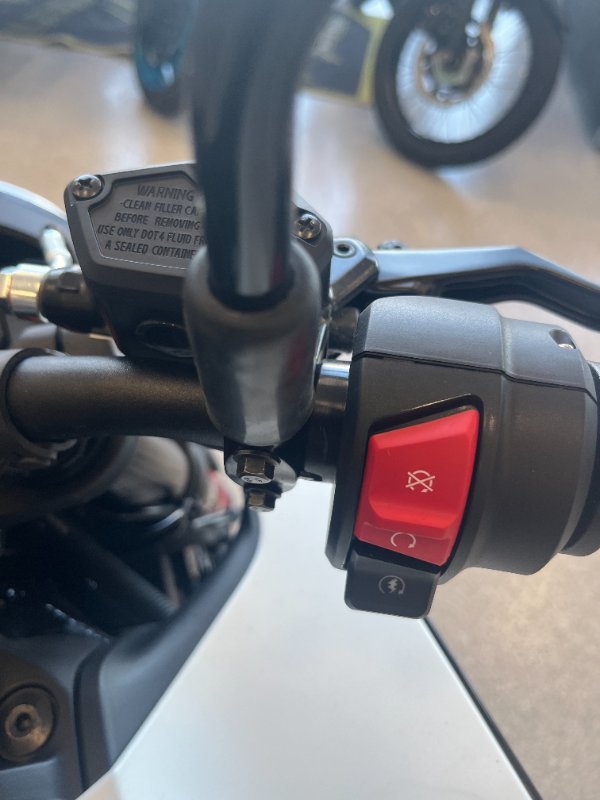 2022 HUSQVARNA VITPILEN 401