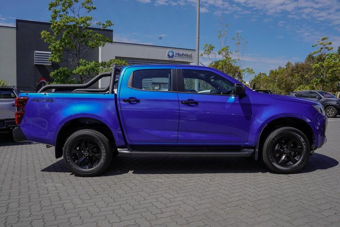 2025 Isuzu D-MAX X-RIDER