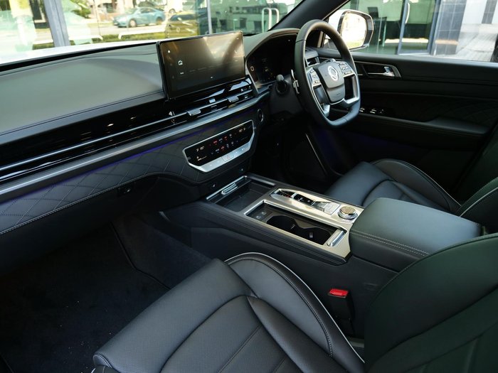 2024 KGM SsangYong Rexton Ultimate