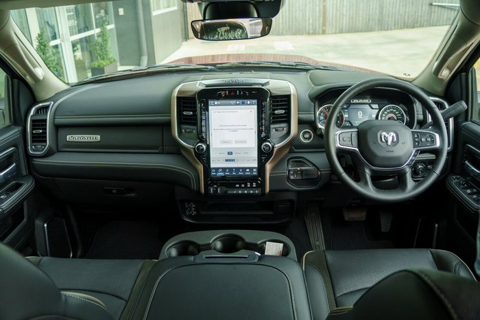 2024 RAM 2500 Laramie Rambox