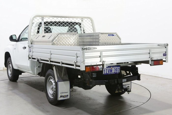 2022 Mitsubishi Triton GLX