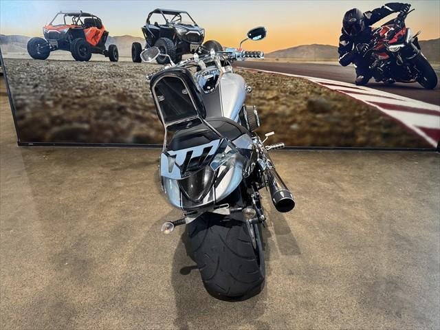 2014 Suzuki Boulevard M109R (VZR1800)