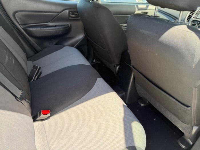 2020 Mitsubishi Triton GLX ADAS