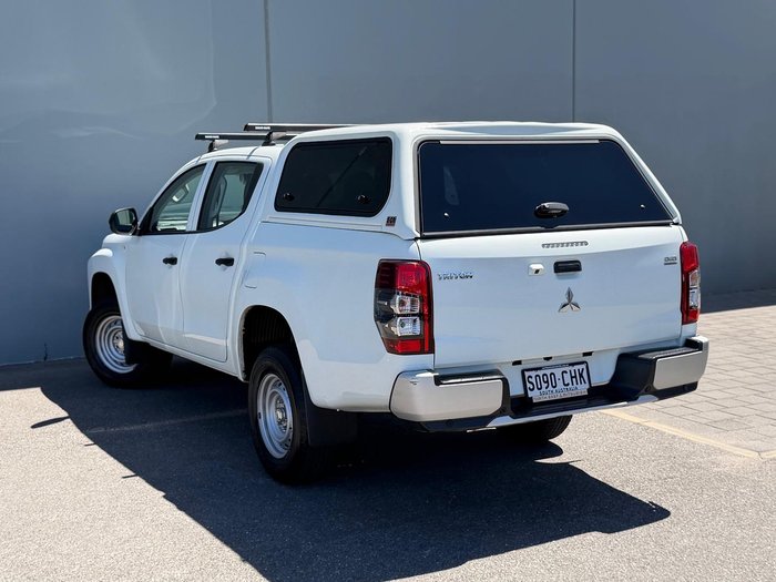 2020 Mitsubishi Triton GLX ADAS