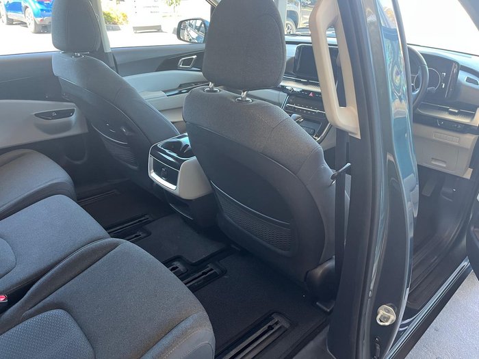 2022 Kia Carnival Si