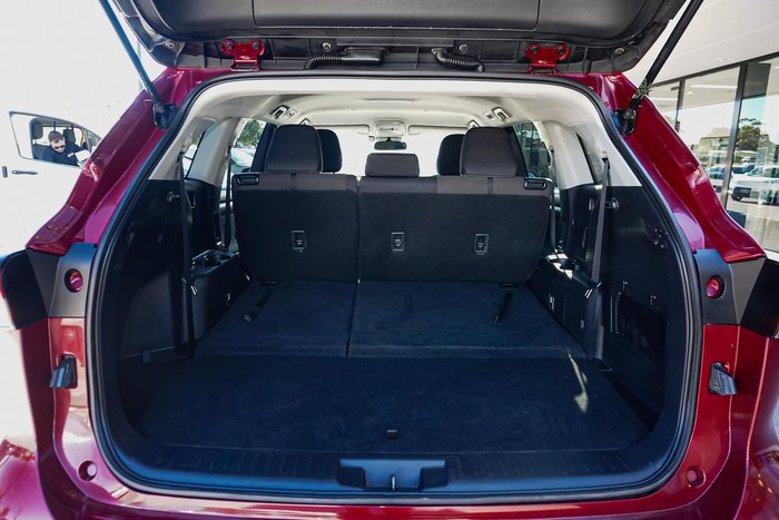 2022 Toyota Kluger GX