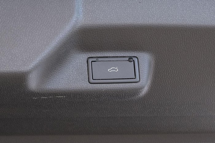 2024 Volkswagen ID. Buzz Cargo BEV550