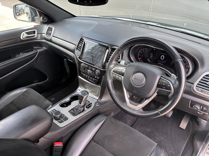 2021 Jeep Grand Cherokee Night Eagle