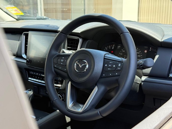 2025 Mazda BT-50 XTR