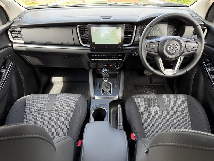 2025 Mazda BT-50 XTR