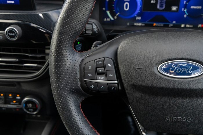 2021 Ford Escape ST-Line