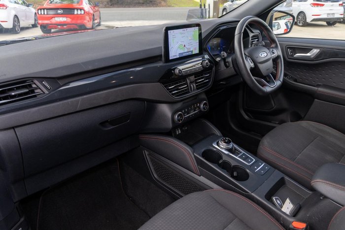 2021 Ford Escape ST-Line