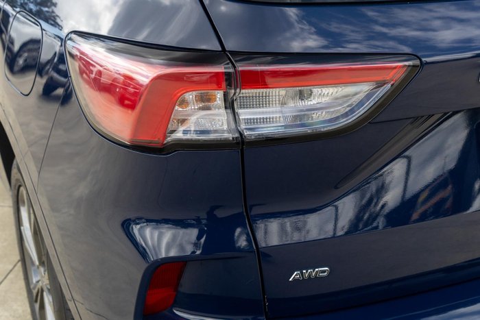 2021 Ford Escape ST-Line