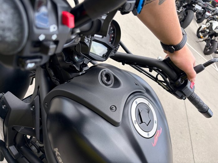 2023 Kawasaki VULCAN S Black