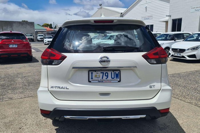 2020 Nissan X-TRAIL ST