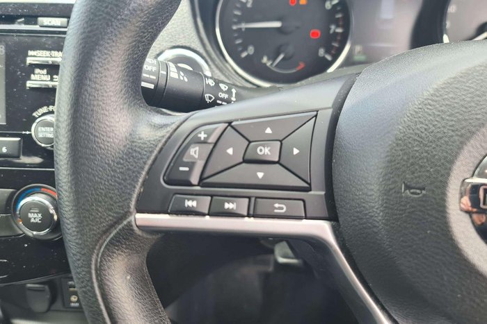 2020 Nissan X-TRAIL ST