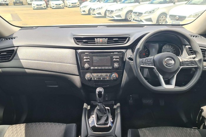 2020 Nissan X-TRAIL ST