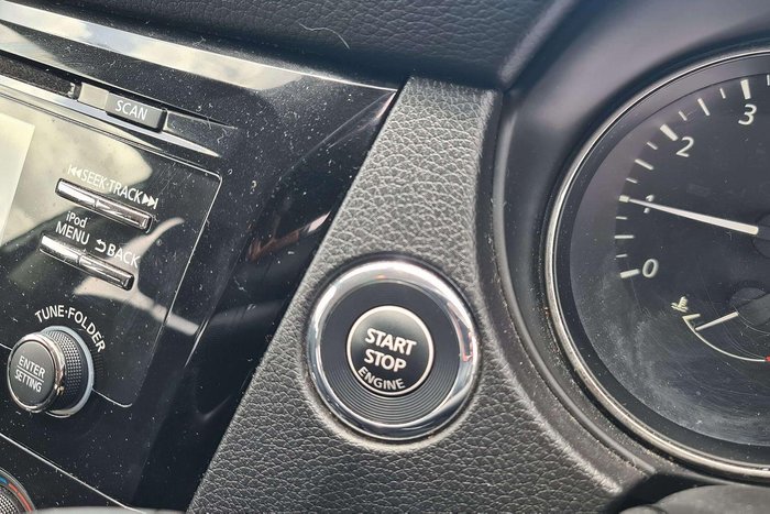 2020 Nissan X-TRAIL ST