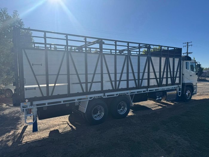 2025 Fuso Shogun FV74 360 6x4 Horse / Cattle Crate