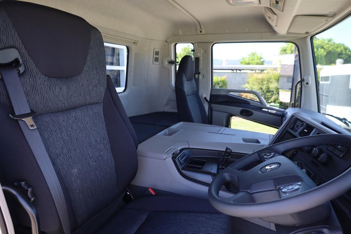 2025 Fuso Shogun FV74 360 6x4 Horse / Cattle Crate / Livestock