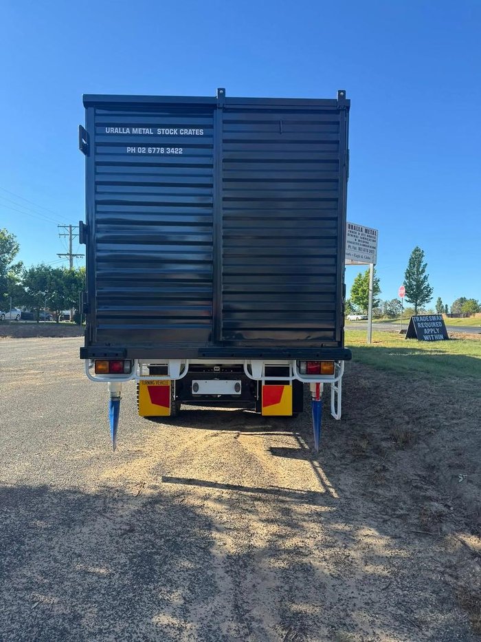 2025 Fuso Shogun FV74 360 6x4 Horse / Cattle Crate