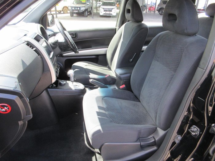 2012 Nissan X-TRAIL ST