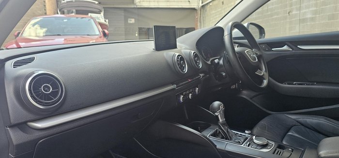 2014 Audi A3 Attraction 8V Glacier White