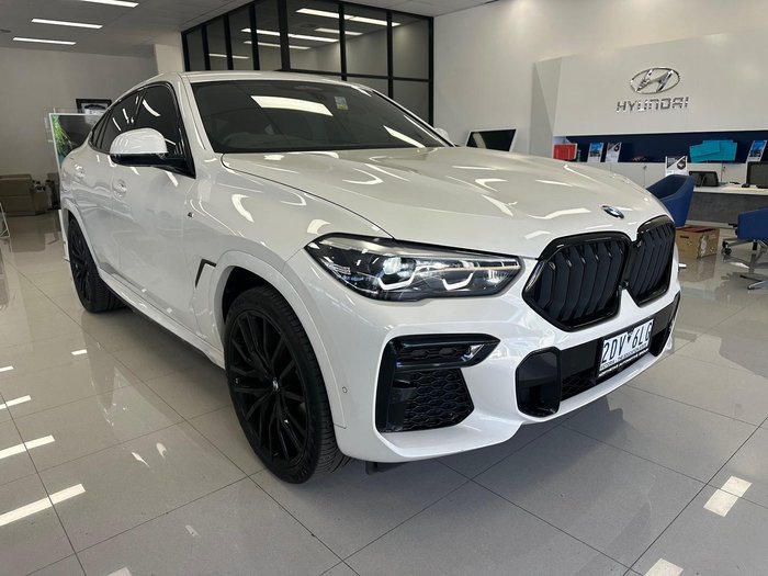 2022 BMW X6 xDrive40i M Sport G06 4X4 Constant Mineral White