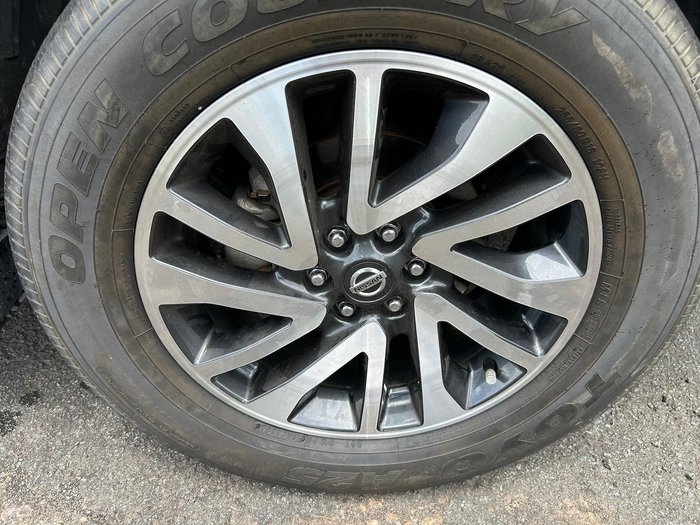 2022 Nissan Navara ST