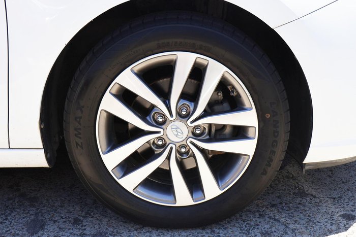 2017 Hyundai i30 Active PD MY18 Polar White