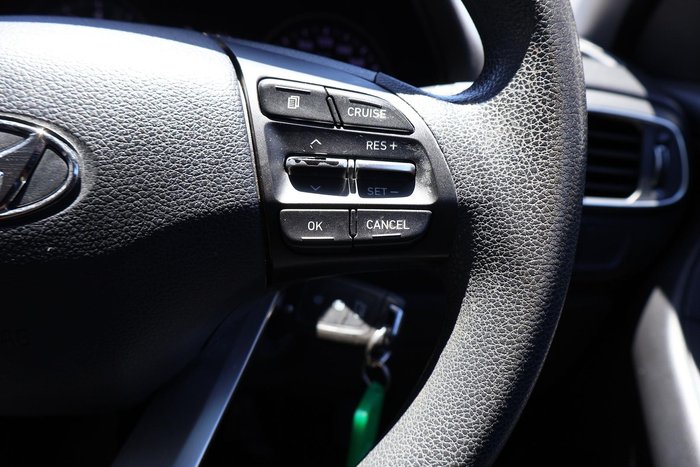 2017 Hyundai i30 Active PD MY18 Polar White