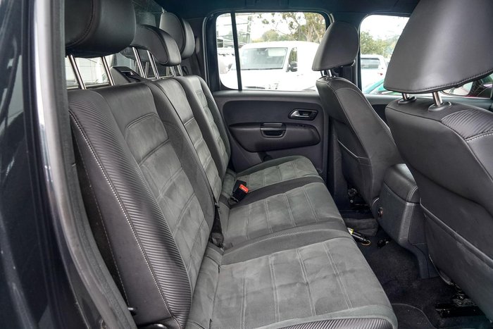 2020 Volkswagen Amarok TDI580 Highline Black