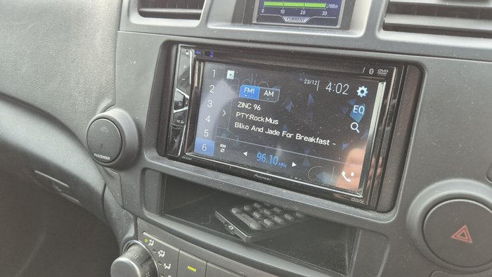 2010 Toyota Kluger KX-R