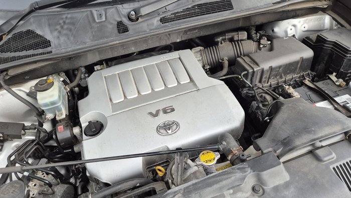 2010 Toyota Kluger KX-R