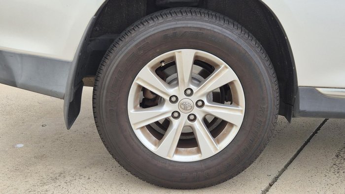 2010 Toyota Kluger KX-R