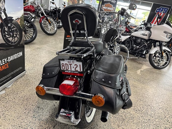 2017 Harley-Davidson Heritage Softail Classic 1690 (FLSTC) Softail Black