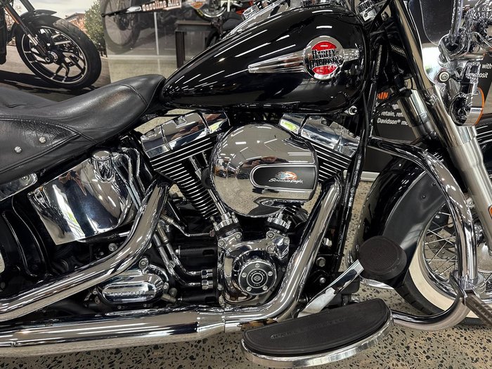 2017 Harley-Davidson Heritage Softail Classic 1690 (FLSTC) Softail Black